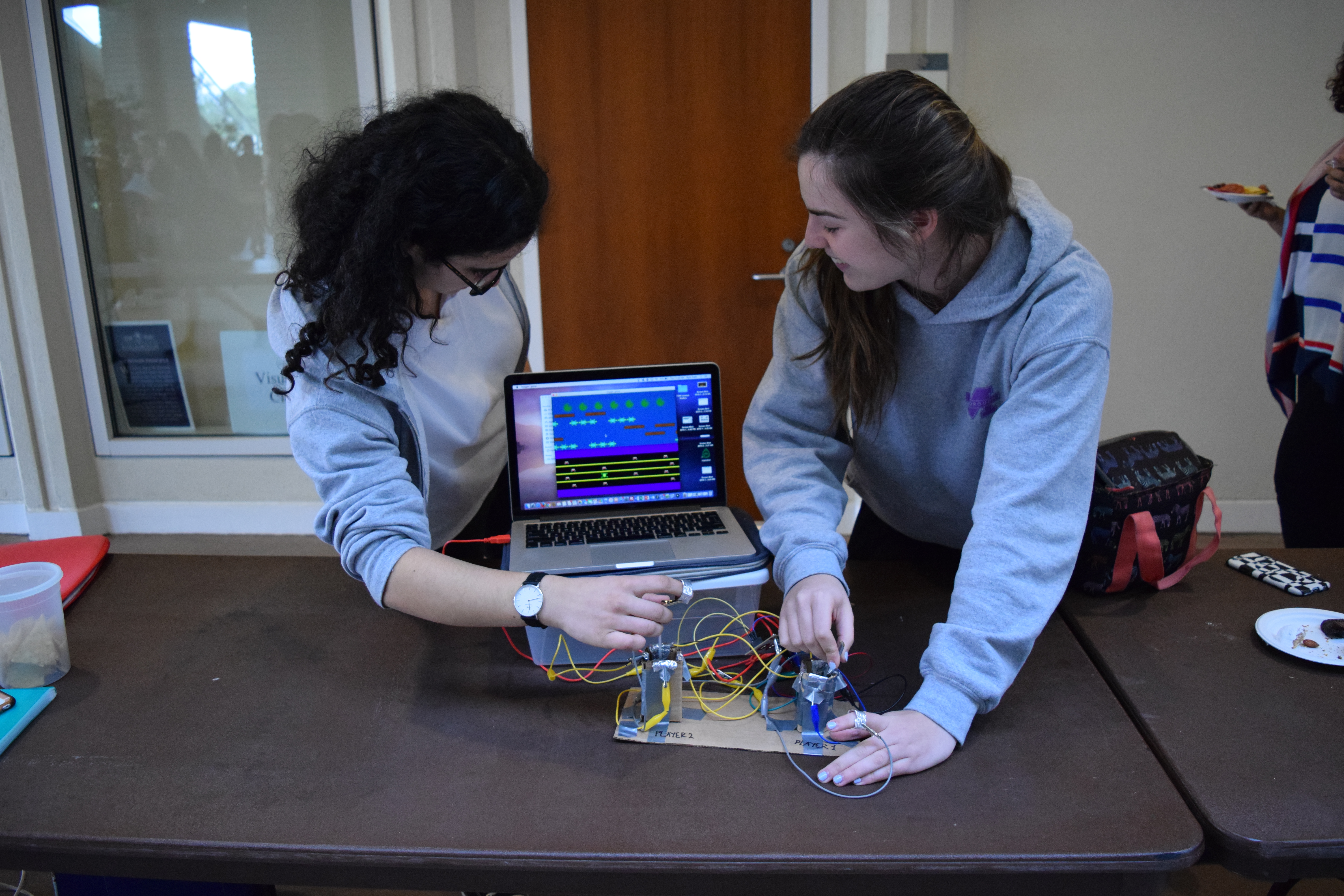 Sophie '20 and Kyra '19 made a multiplayer game using external controllers.