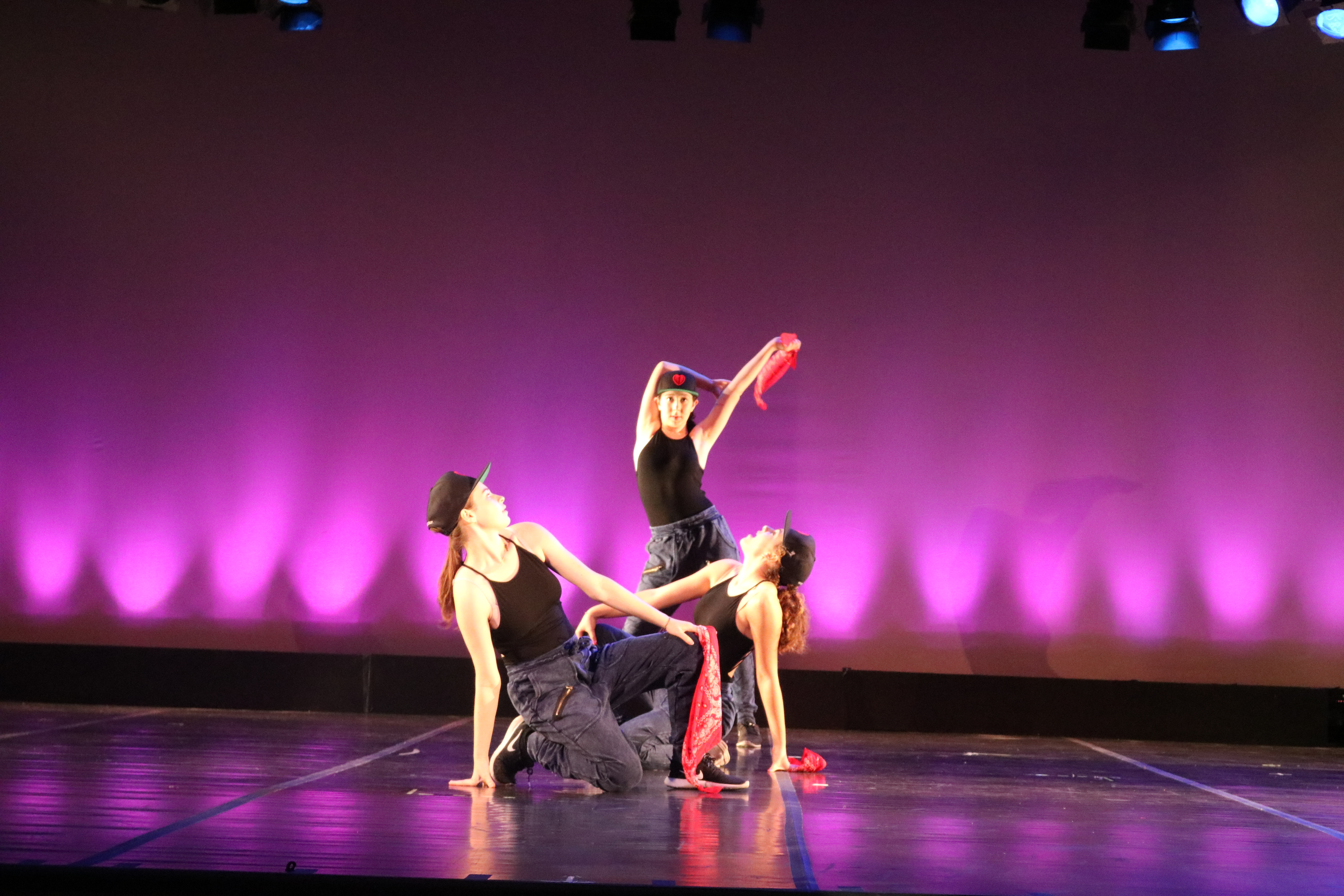 Ellie Pulaski ’18, Mira Chaskes ’20 and Cate Herman ’21 dance to a hip hop mashup.