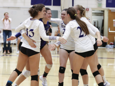 Varsity volleyball coach left days before CIF qualifiers; team fails to advance to the playoffs