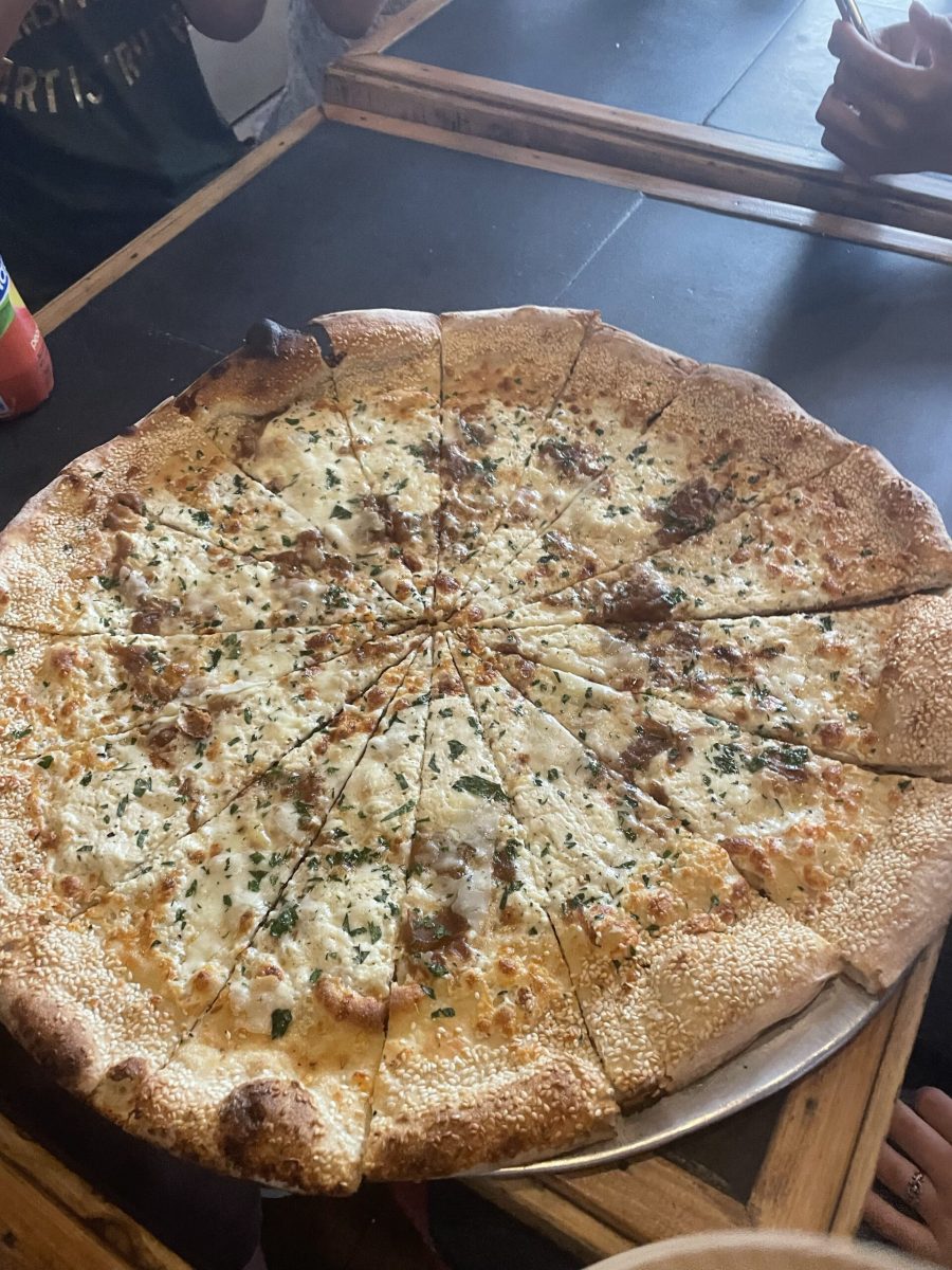 The white pizza from Best Pizza

Aliz Erlij Staff